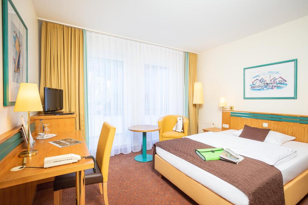 Parkhotel Rügen - Komfort-Einzelzimmer Mit Parkblick