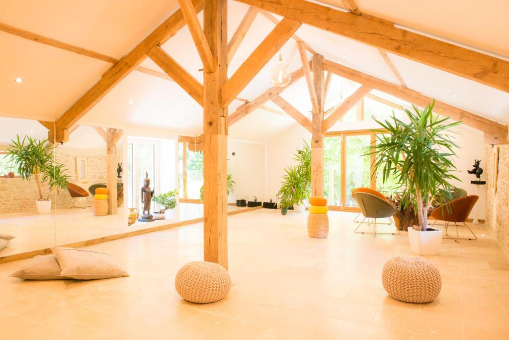 Zdjęcie z galerii obiektu Beautiful Home with Large Gardens and Heated Pool w mieście Sauveterre-la-Lémance