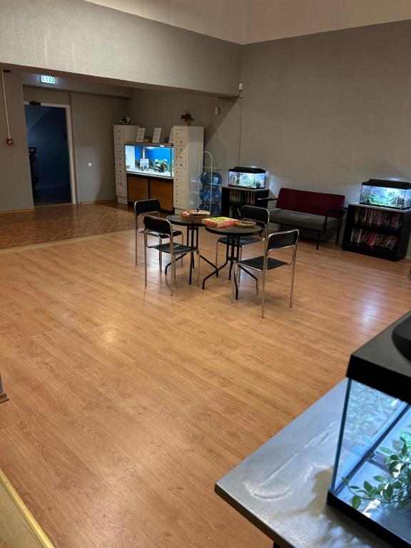 TV a/nebo společenská místnost v ubytování Narva Kangelaste 2 Apartments