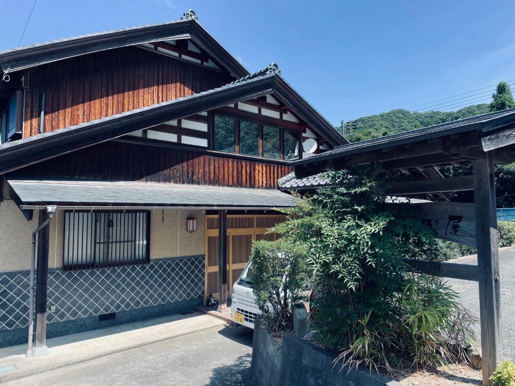 Budova, kde se ryokan nachází