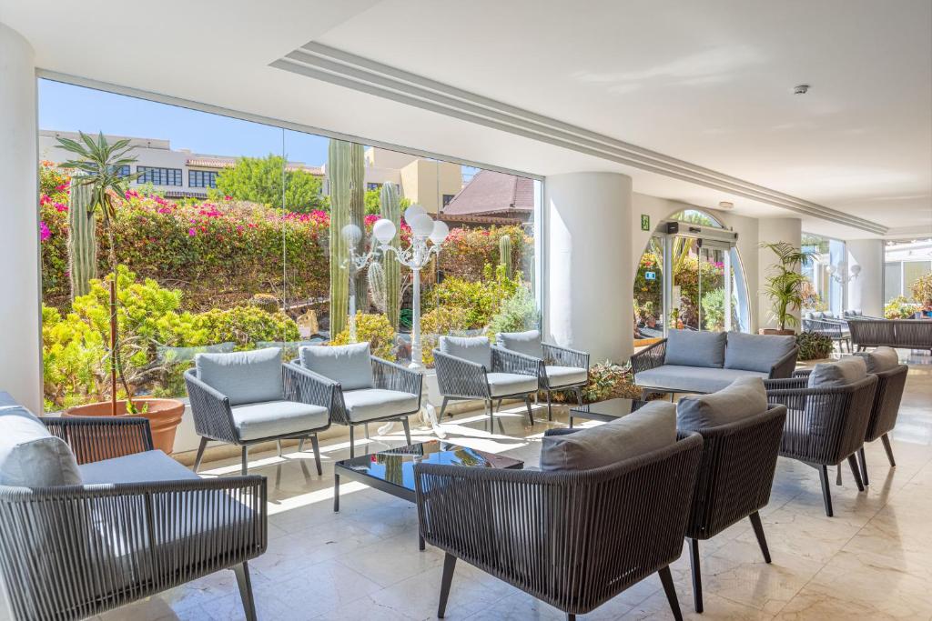 Posezení v ubytování IFA Altamarena by Lopesan Hotels