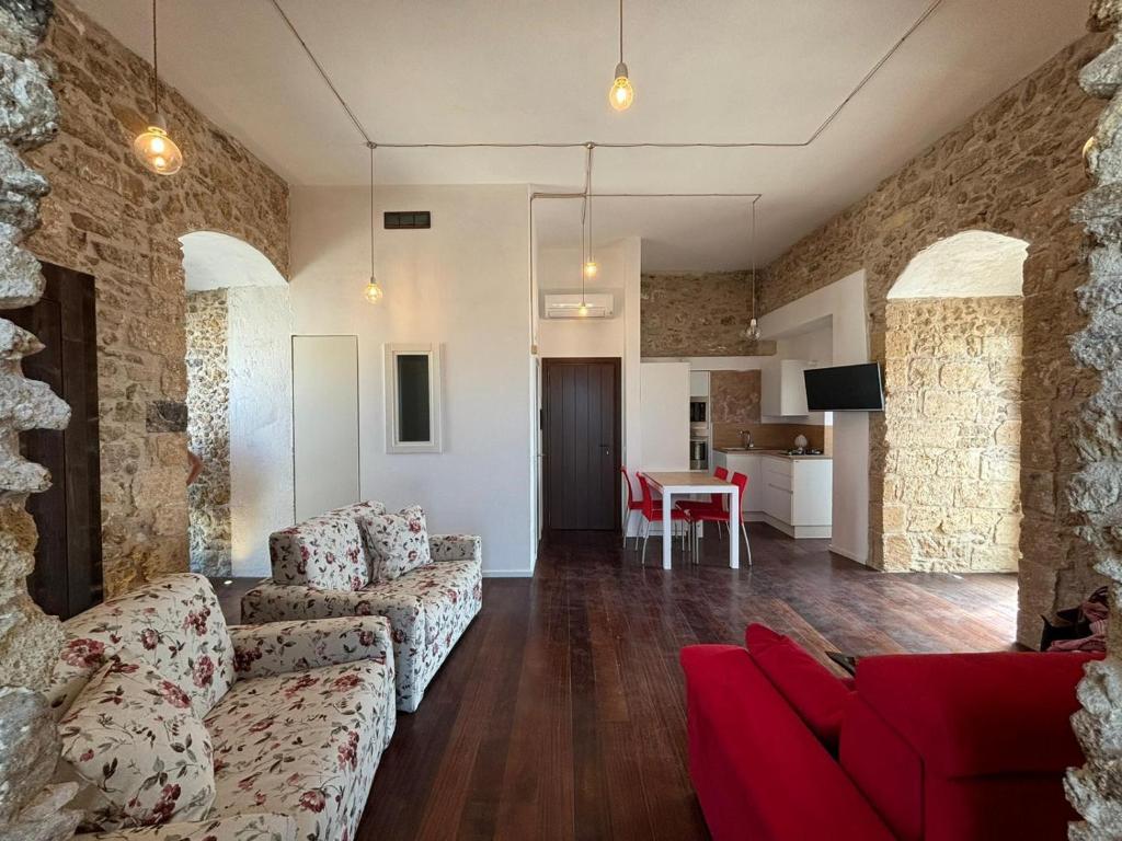 Posezení v ubytování Torre Scalambri - Montalbano Suite