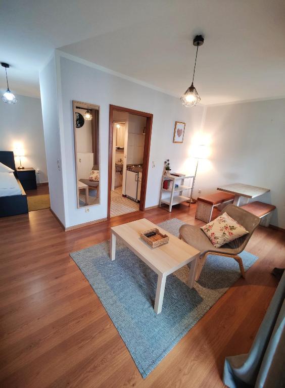 Hotel Beim Schupi Karlsruhe - Apartment With Shower