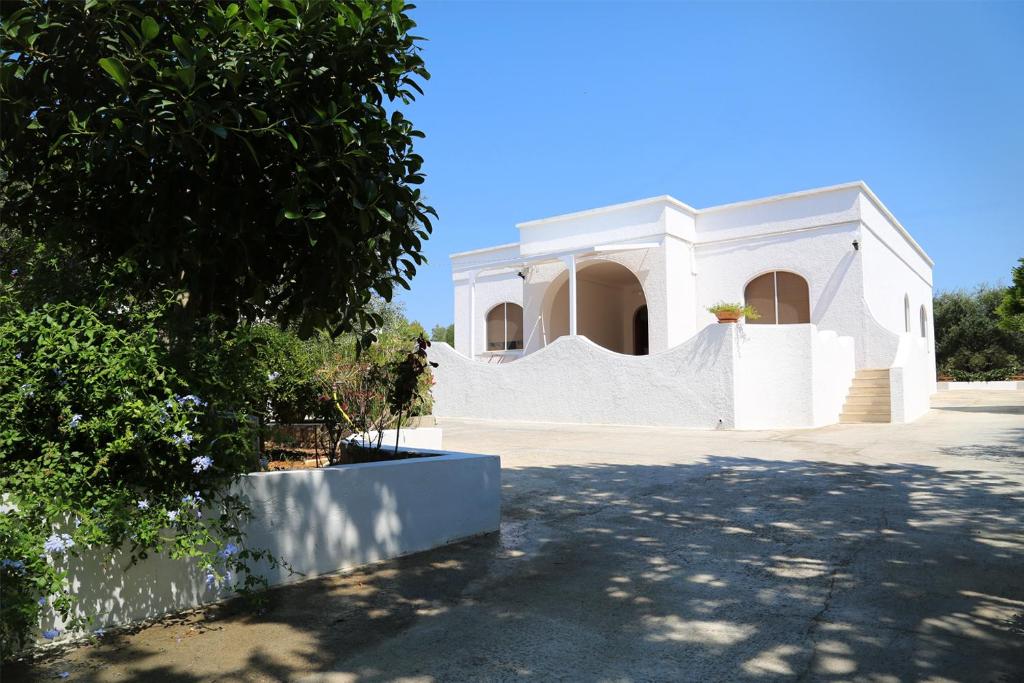 The building in which the holiday home is located