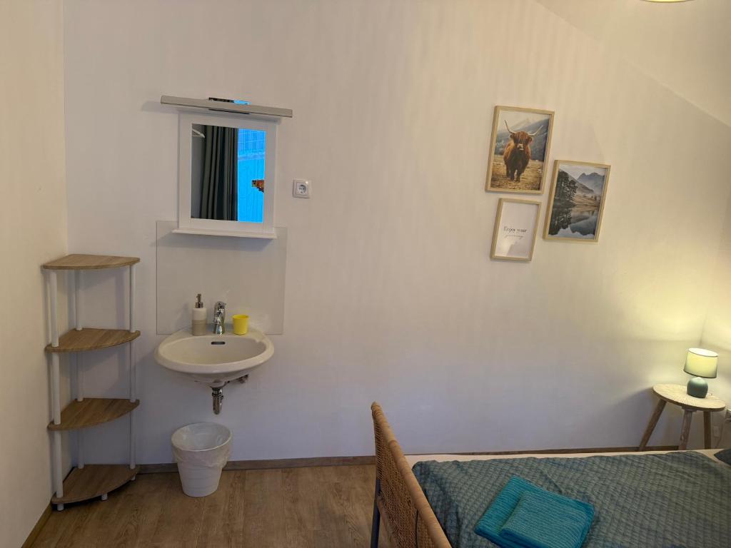 Postel nebo postele na pokoji v ubytování Appartment Scharleralm