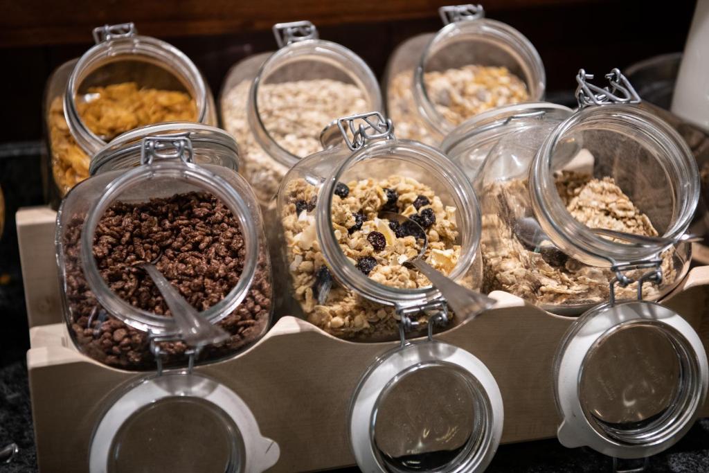 Catalonia El Retiro - Resim 18