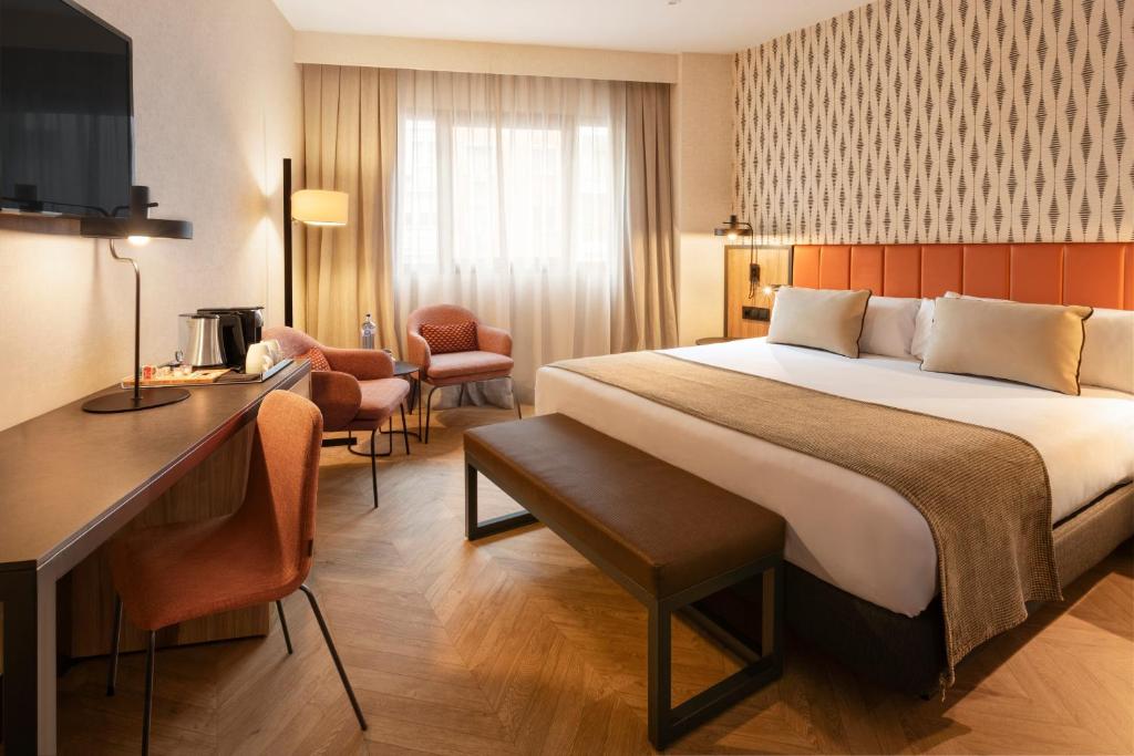 Catalonia El Retiro - Resim 5