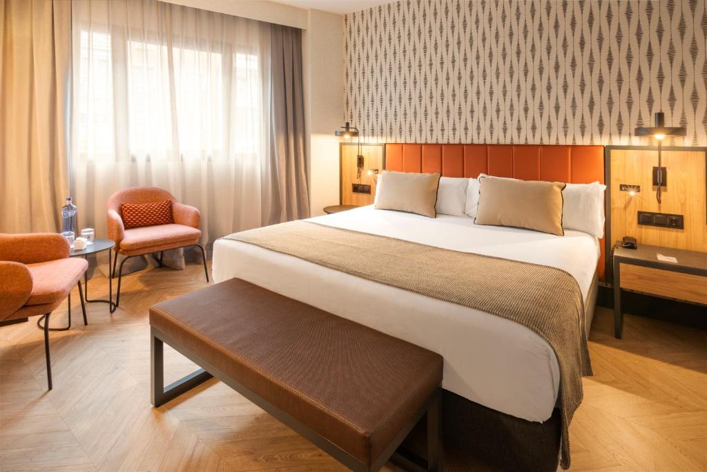 Catalonia El Retiro - Resim 12