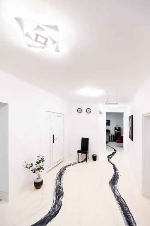 Fotografie z fotogalerie ubytování Bucharest Studios Berlin Room v Bukurešti