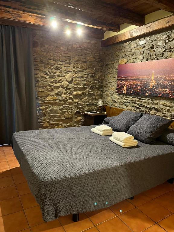 Llit o llits en una habitació de Hostal Rusó SC