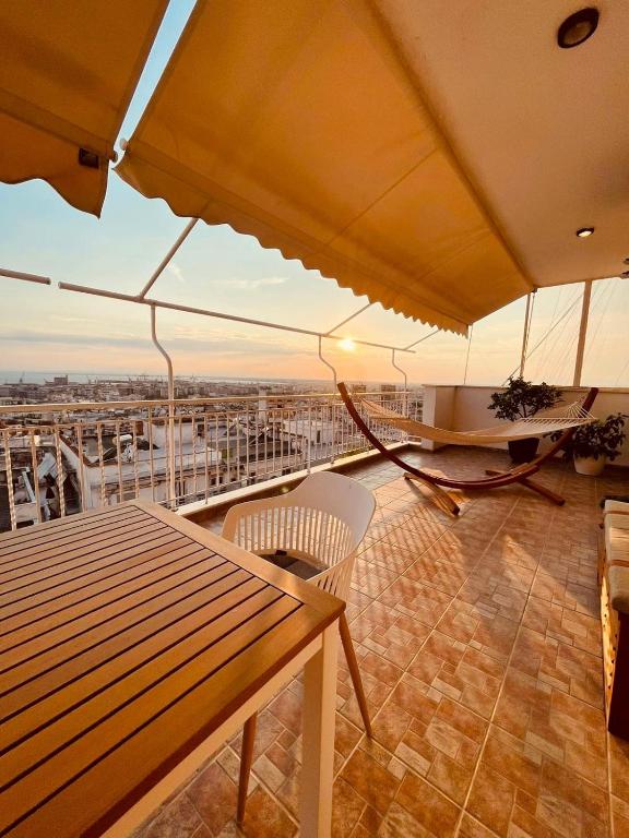 Panoramic City View Penthouse Nikopol