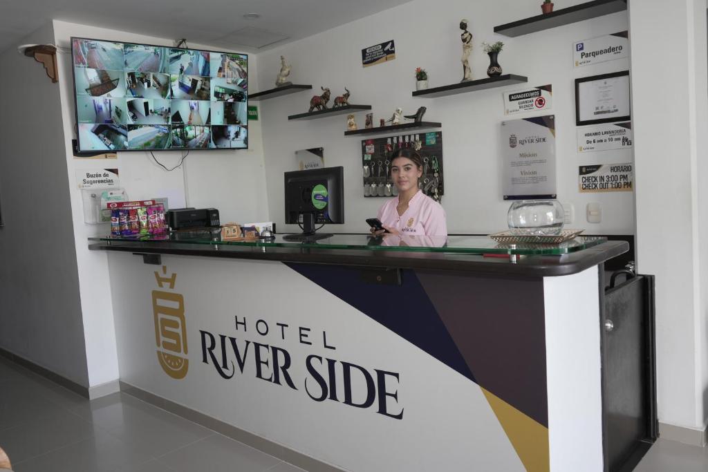 Hosté ubytování Hotel River Side