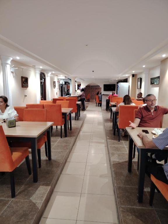 Hosté ubytování HOTEL 2 Mares PANAMA