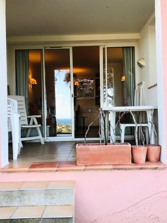 Fotografie z fotogalerie ubytování Les Appartements aux Restanques du Golfe de St Tropez - maeva Home - Appartement vue mer 3 Pièces 6 Personnes - Confort MAE-8564 v destinaci Grimaud
