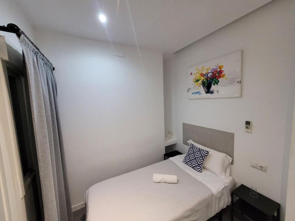 AYZ Frailes - Auto check-in property - Resim 22