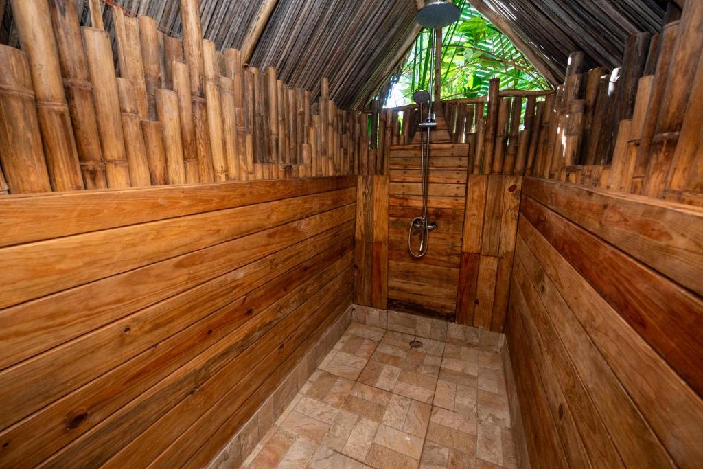 Fotografie z fotogalerie ubytování Private Beachfront House with Kayak & Guided Tours v Changuinole