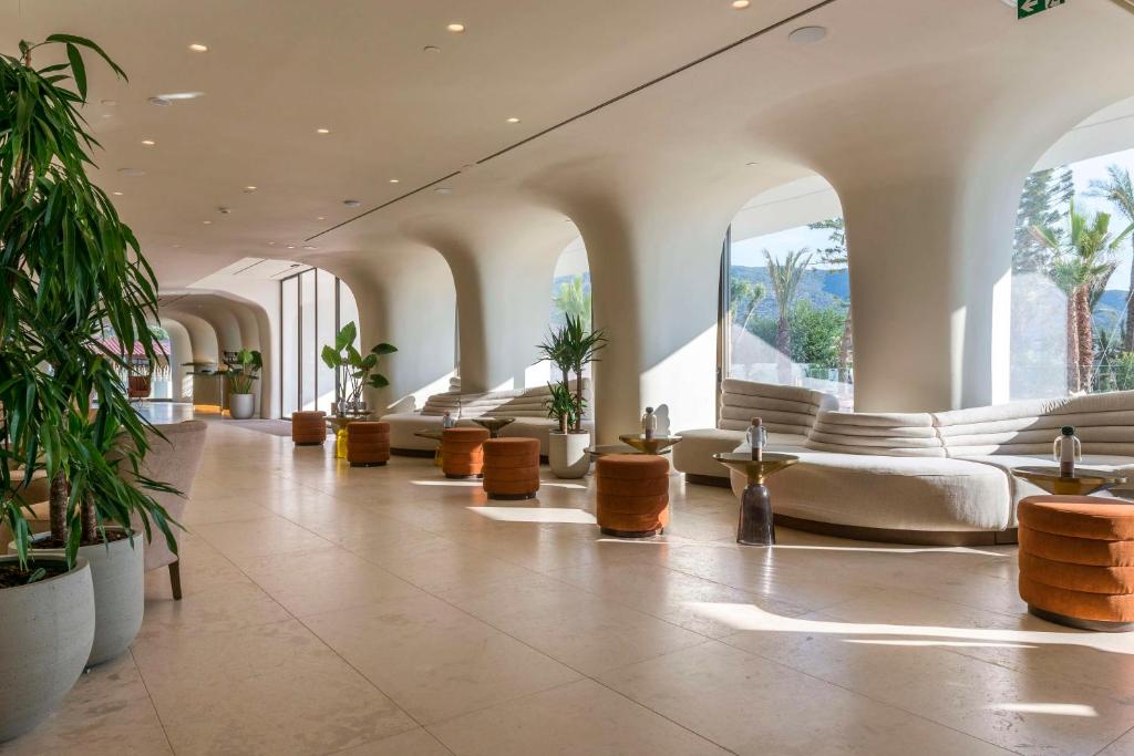 Posedenie v ubytovaní Isla Brown Corinthia Resort & Spa, Curio Collection by Hilton