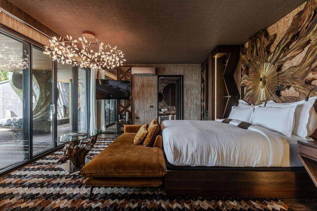 Room at Makanda by the Sea