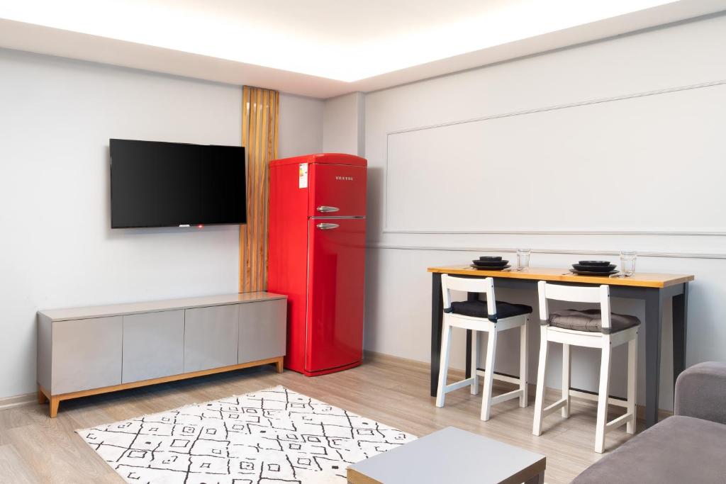 Family Time Suites Hotel - King Suite