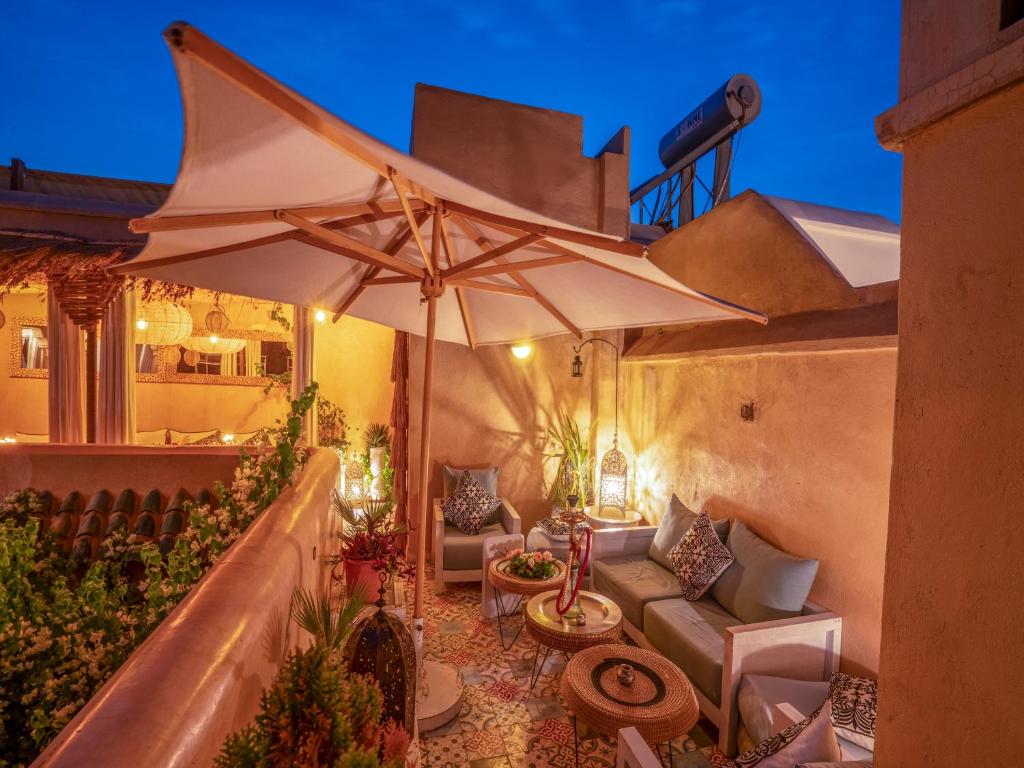Posezení v ubytování Riad Ines Home