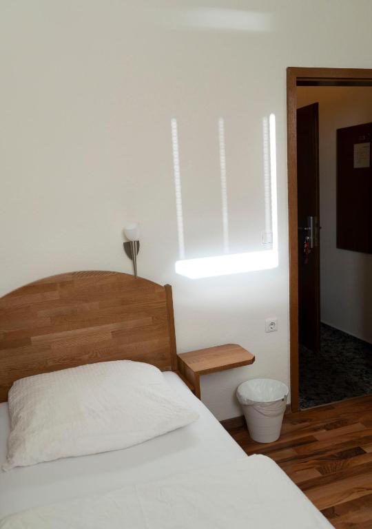 
Single Room with Bathroom
