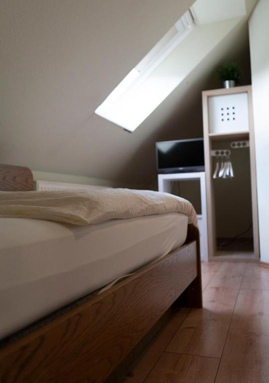 
Single Room with Bathroom
