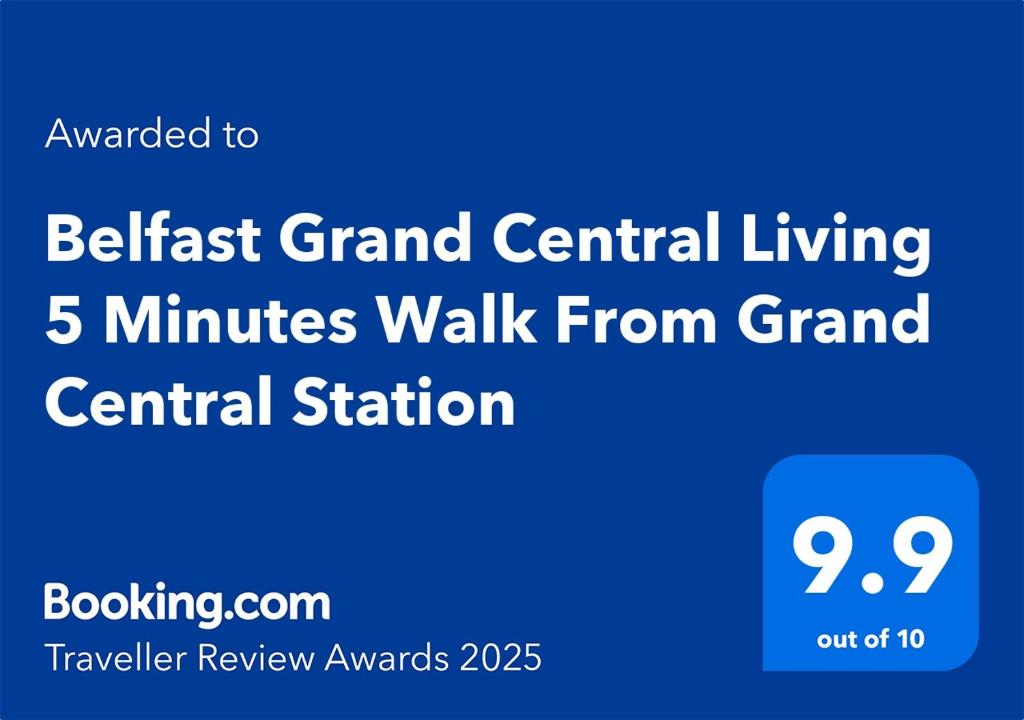 Belfast Grand Central Living 5 Minutes Walk From Grand Central Station - Three-Bedroom Home