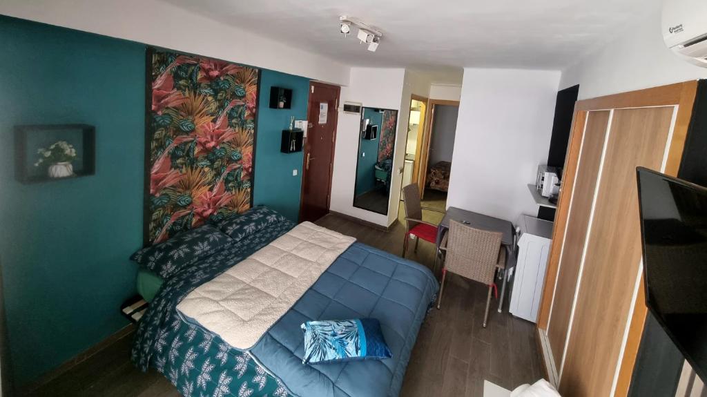Postel nebo postele na pokoji v ubytování Apartamento segunda línea de la playa Capellán Salou