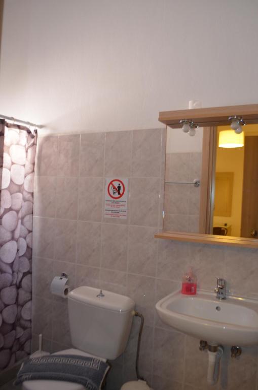 Koupelna v ubytování Archontissa