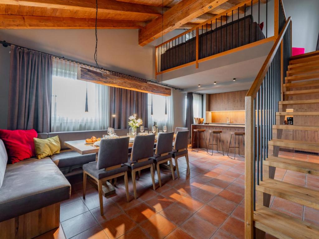 Posezení v ubytování Tauern Suites Mitterwirt TOP 122