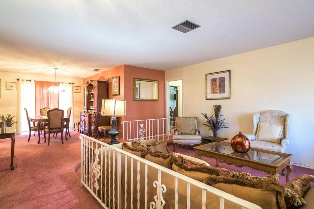 Posezení v ubytování Oasis1080 Resort