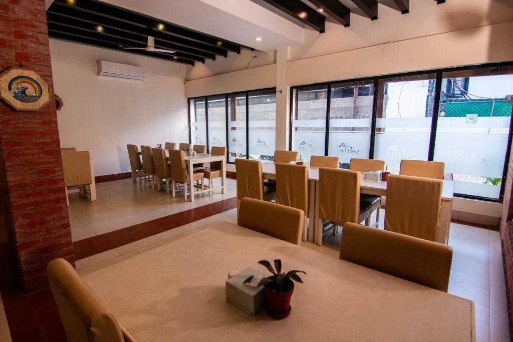 Posezení v ubytování Hotel Ananda Inn