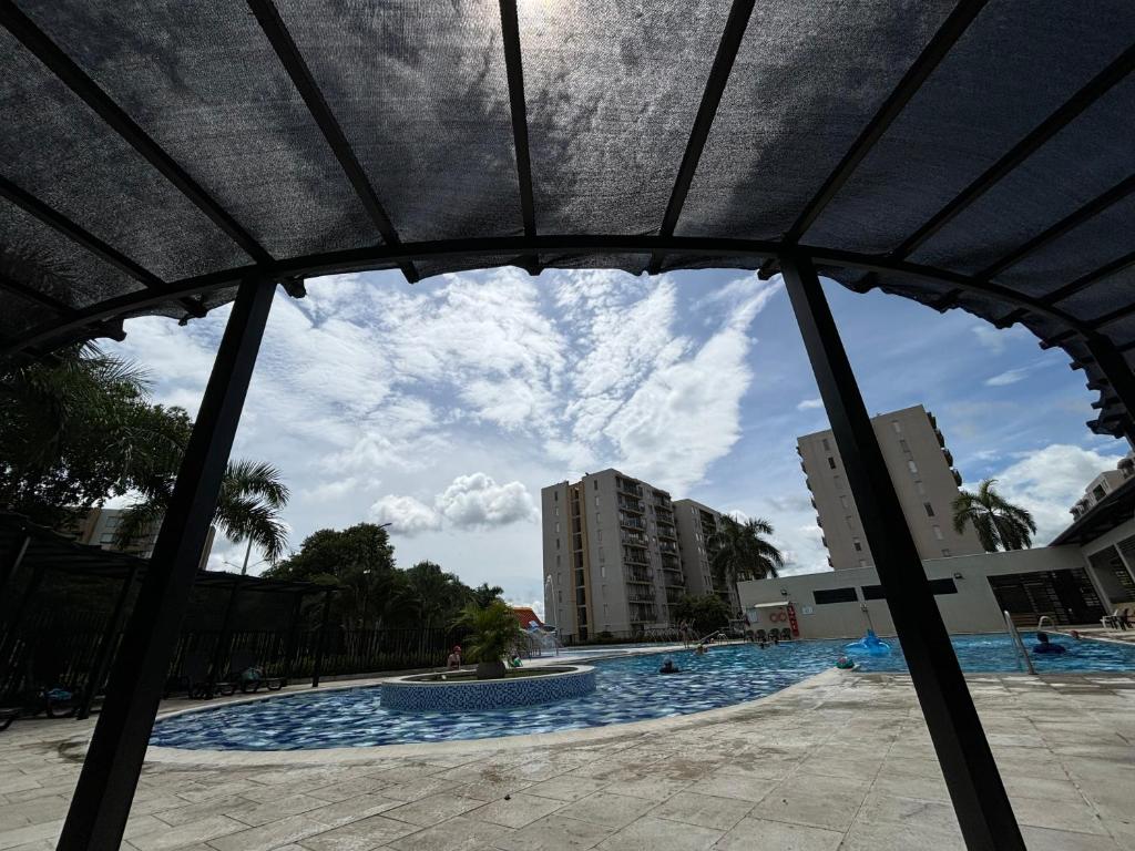 Bazén v ubytování Apartamento de descanso Peñalisa Ricaurte nebo v jeho okolí