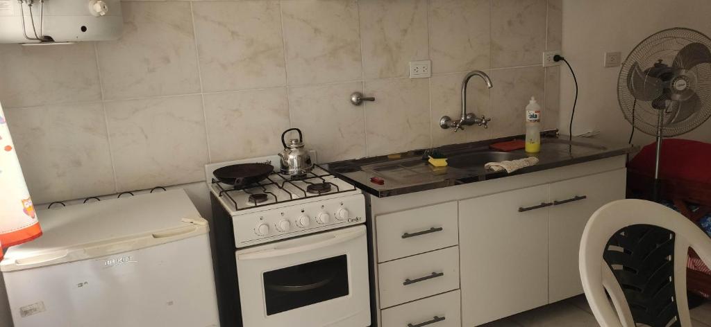 Dpto GAMA a cuadras del corso