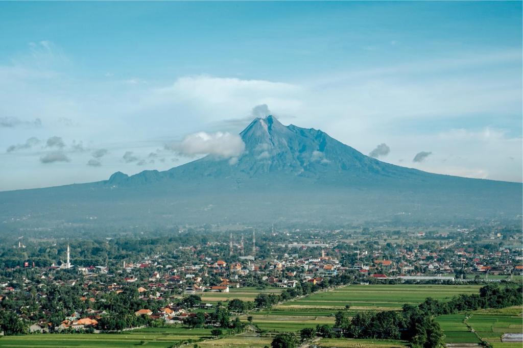 Üldine mäevaade või majutusasutusest Amaranta Prambanan Yogyakarta pildistatud vaade