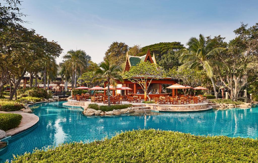 Bazén v ubytování Hyatt Regency Hua Hin nebo v jeho okolí