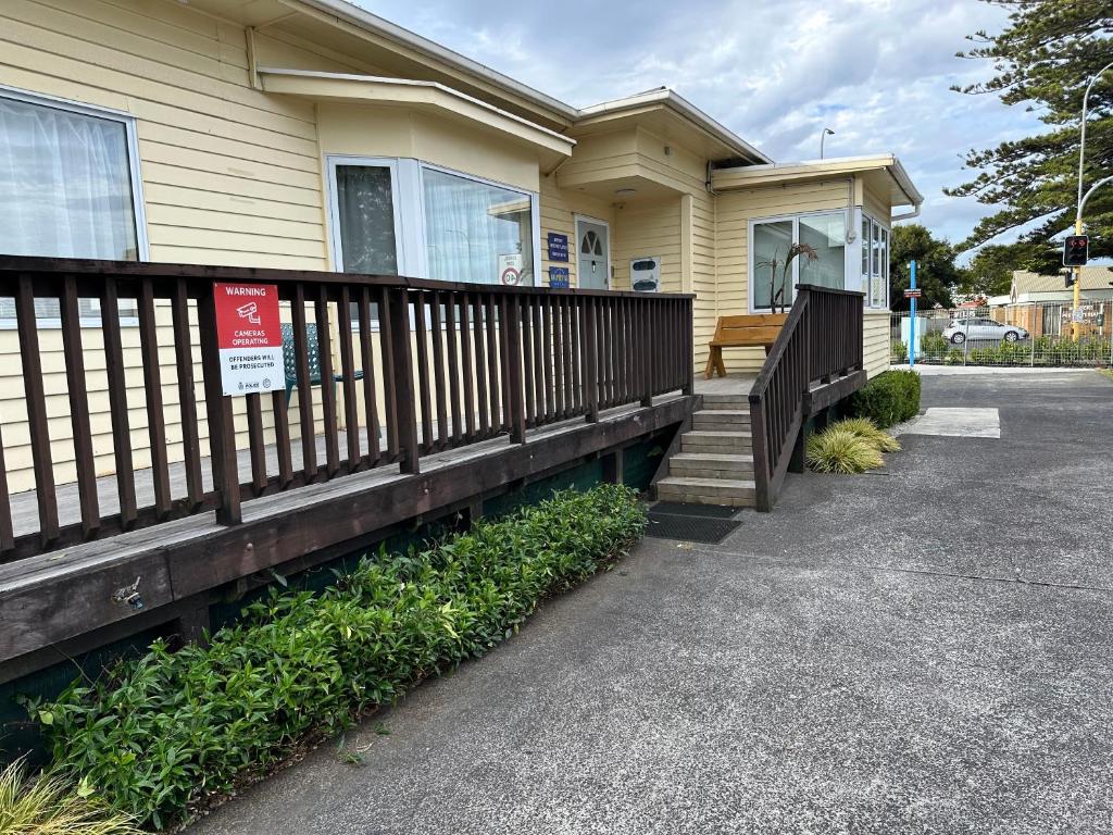 Airport Westney Lodge - Resim 18