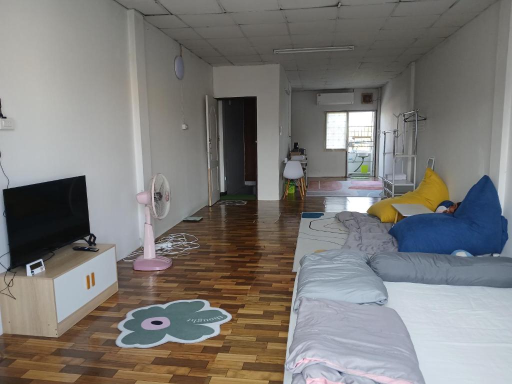 TV a/nebo společenská místnost v ubytování My room Net 1