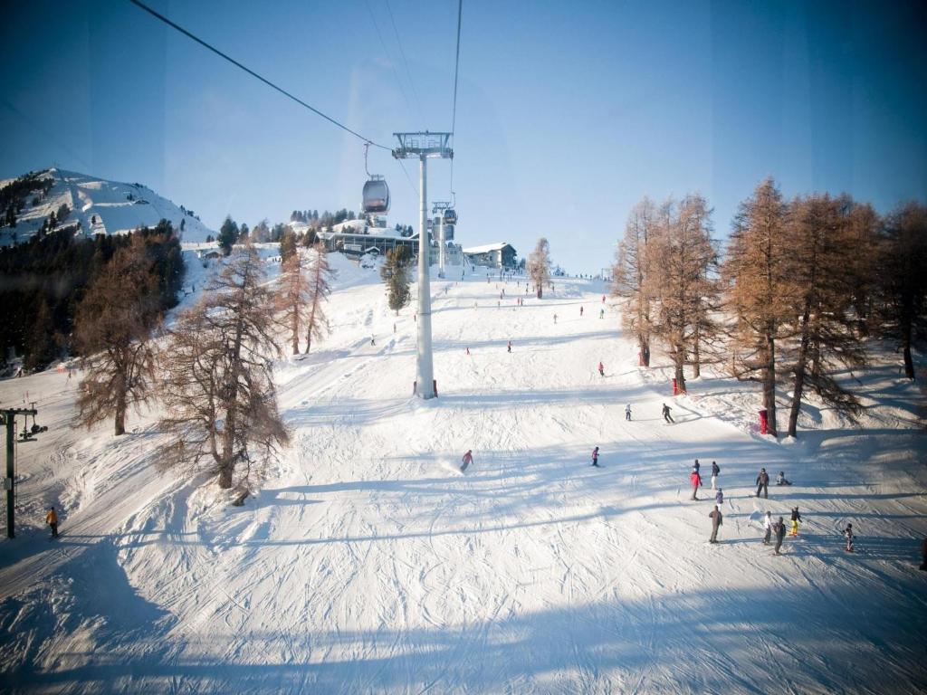 Cosy apartment with balcony - Resim 32