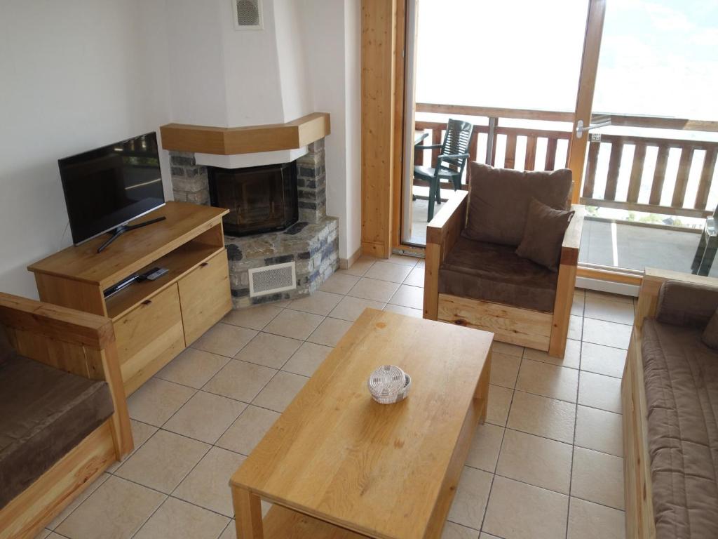 Cosy apartment with balcony - Resim 16