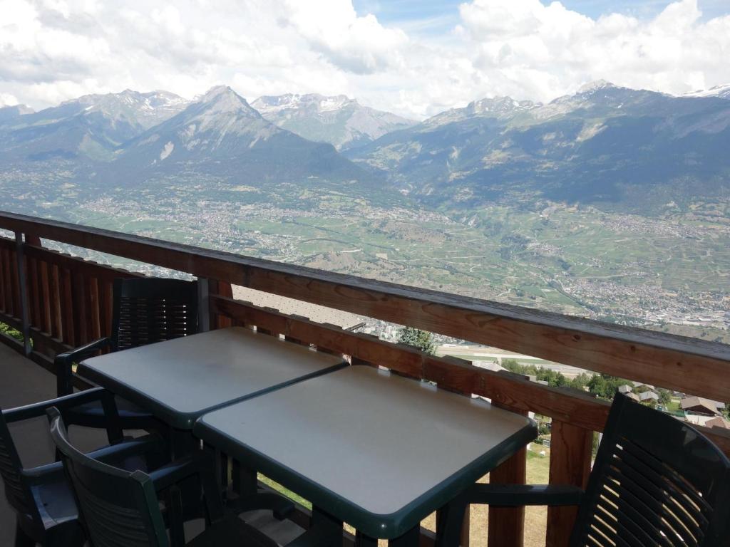 Cosy apartment with balcony - Resim 28