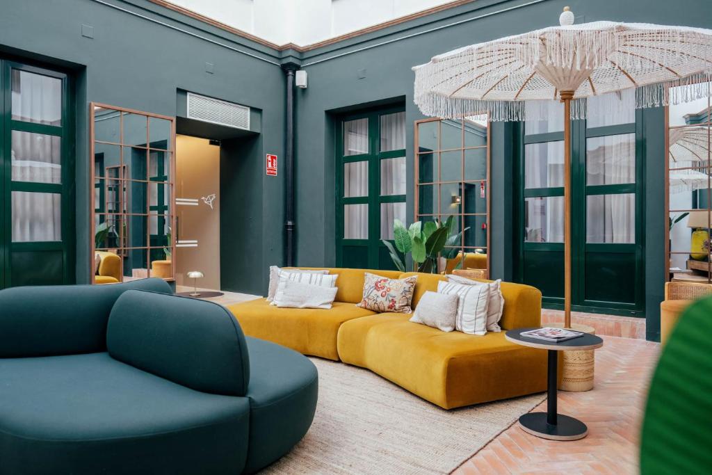 Posedenie v ubytovaní Hotel Cetina Sevilla