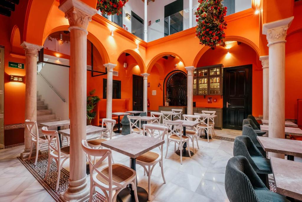 Posedenie v ubytovaní Hotel Cetina Sevilla
