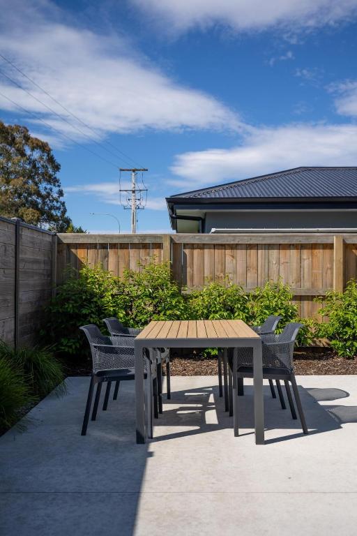 Berryfields Luxury Gem - New Home Richmond - Resim 14