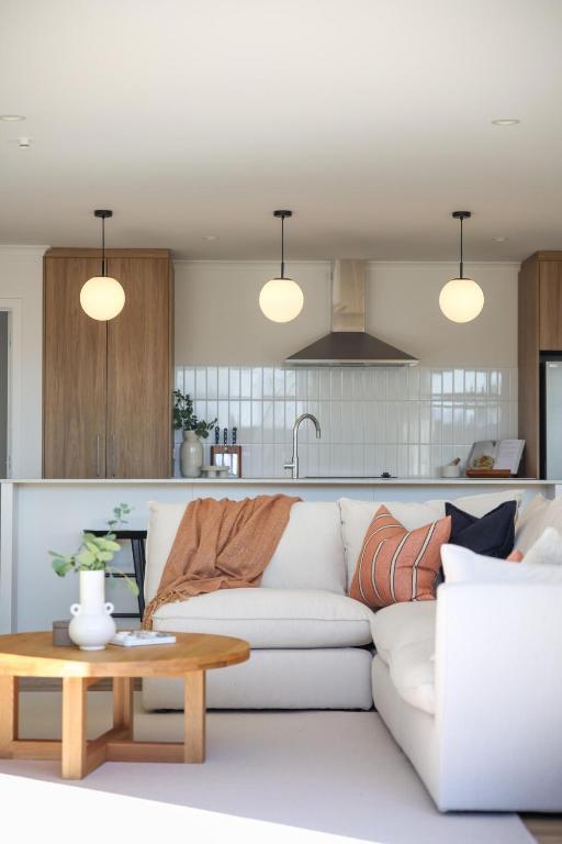 Berryfields Luxury Gem - New Home Richmond - Resim 9