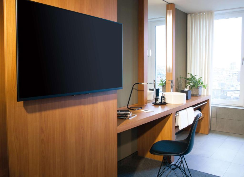 Me and All Hotel Dusseldorf, by Hyatt - Resim 25