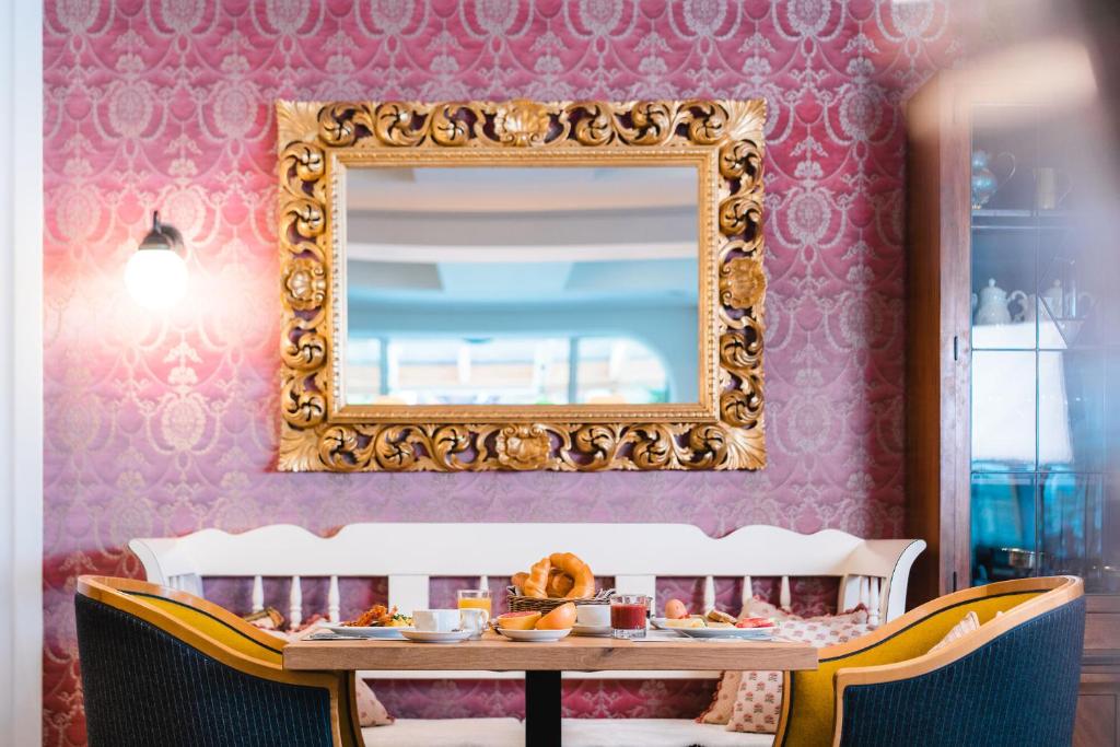 Zdjęcie z galerii obiektu HENRI Country House Seefeld w mieście Seefeld in Tirol