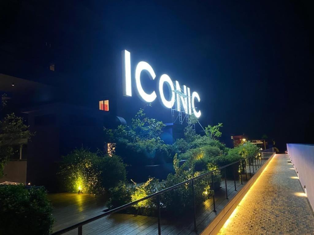 Billede fra billedgalleriet på Galaxy Getaway in Rajagiriya i Rajagiriya