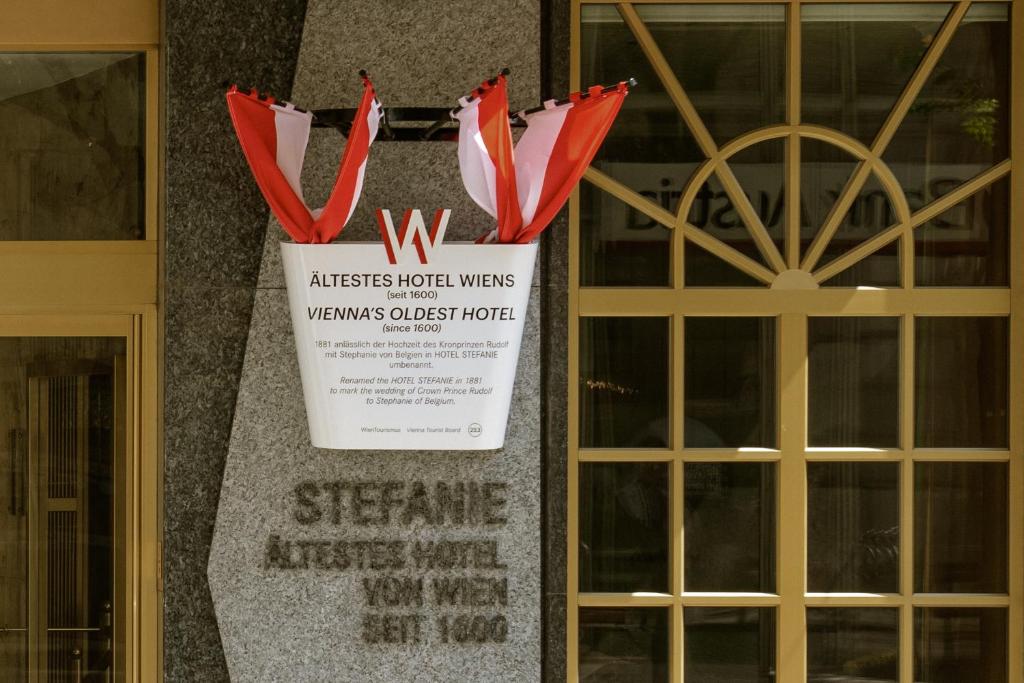 Certifikát, ocenenie alebo iný dokument vystavený v ubytovaní Hotel Stefanie - VIENNA'S OLDEST HOTEL