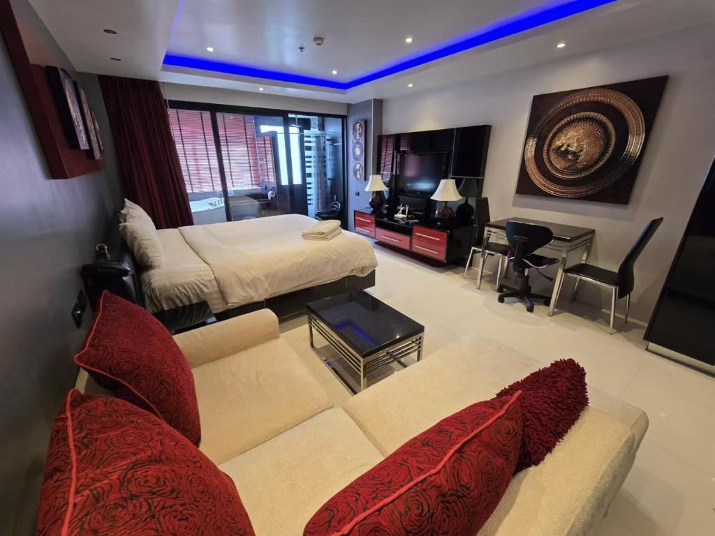 Absolute Bangla Jacuzzi Suites Condo